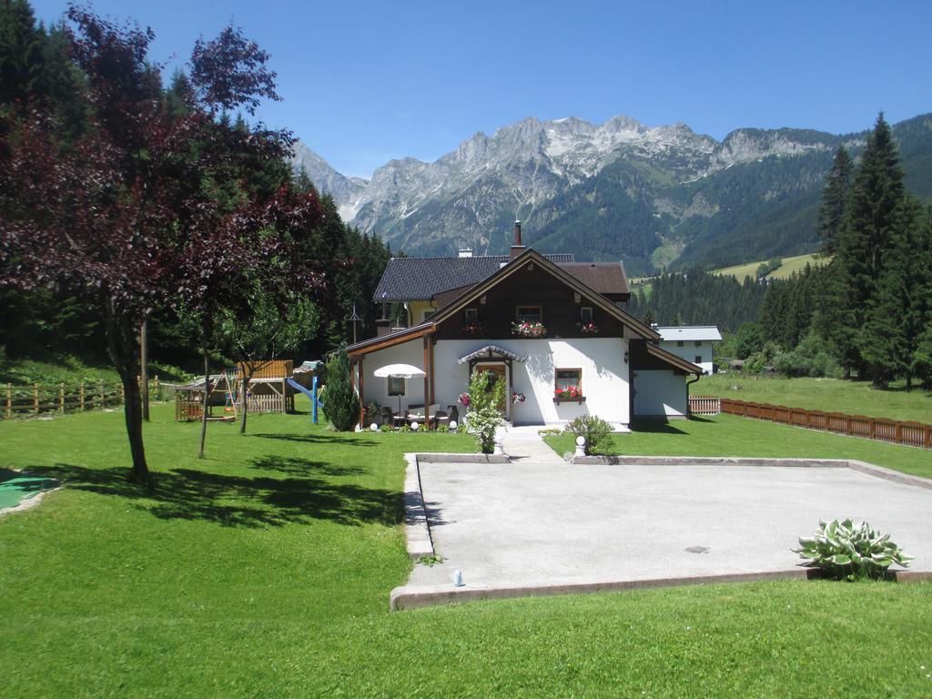 Ferienhaus Schwarzenbacher *